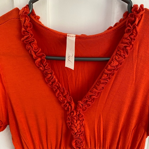 The CUTEST DRESS I’VE EVER OWNED. I - Picture 4 of 10